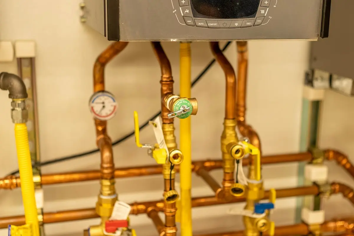 Licensed technician providing Slab Leak Repair for a homeowner in Murphy